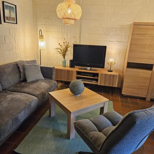 Chalet in het bos - gezin - wandelaars - digital nomads - HS wifi - Fijnspar 6, hotel v destinaci Aan de Wolfsberg
