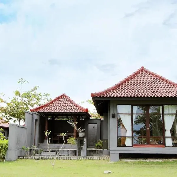 Beach Rock Resort Belitung, hotel in Sijuk