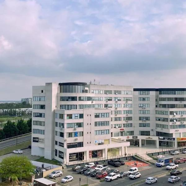 Ideal si venis por trabajo, con desayuno simple de cortesía, hotell i Benavídez
