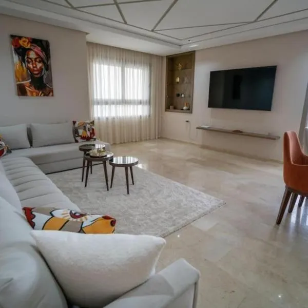 Appartement luxueux vue mer, hotel v destinaci Tanger