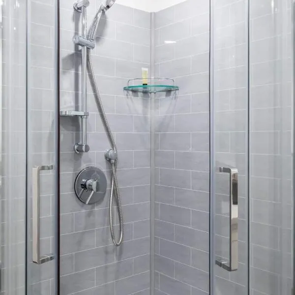 Tranquille Discret Privé, hotel v destinaci Laval