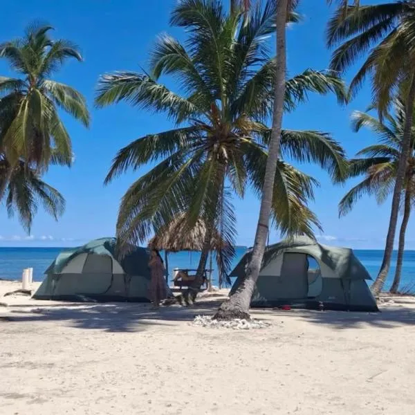 Islas de San Blas Camping、Niatupoのホテル