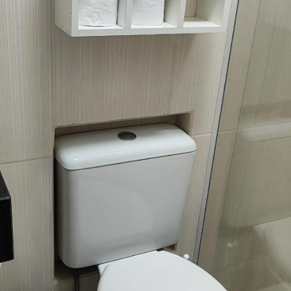 Apto com 2 quartos a 1 quadra do mar com ar condicionado - Foto 3