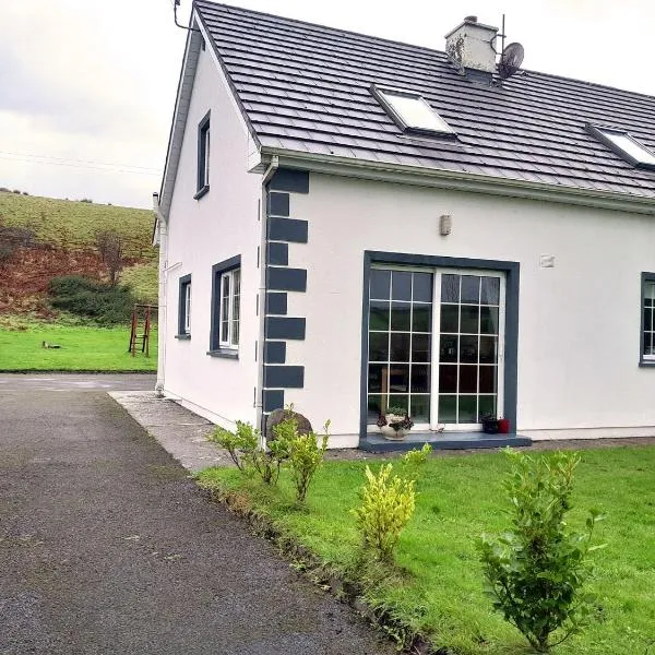 M047 Sattva Carrowholly Westport โรงแรมในเวสต์พอร์ต