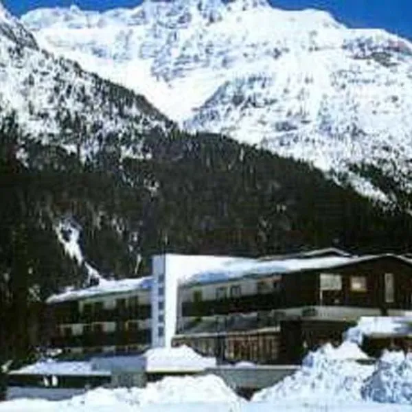 Hotel Canin, hotel en Sella Nevea