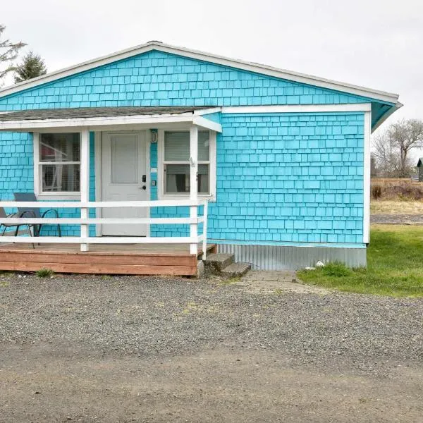 Sand and Surf Cottage 2-Bed by the Sea w fireplace, hotel in Grayland