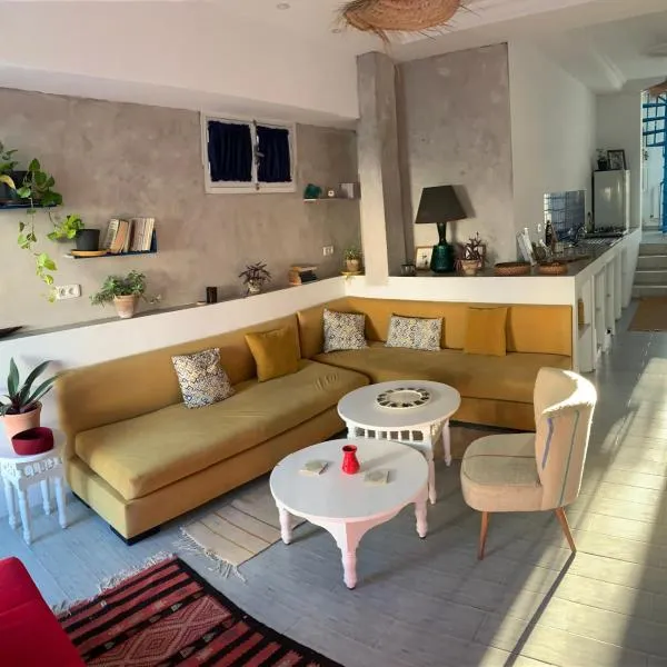 Stylish duplex in Sidi Bou Saïd, hotel v destinaci Sidi Bou Saïd
