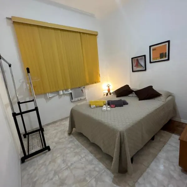 APARTAMENTO TEMPORADA PRÓXIMO A PRAIA DE IPANEMA!