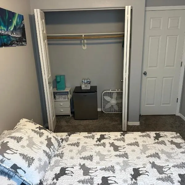 Cozy, private room and bathroom, hotel v destinaci Anchorage