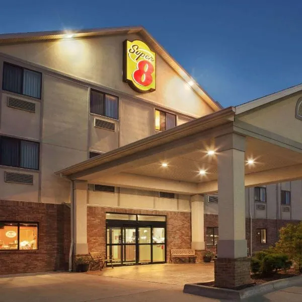 Super 8 by Wyndham Perryville, hotel in Perryville