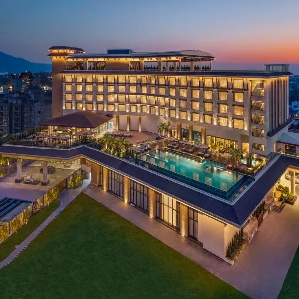 Taj Mussoorie Foothills, Dehradun: Dehradun şehrinde bir otel