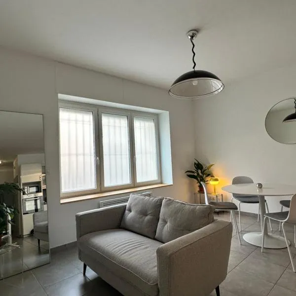 Appartement Les Halles Narbonne, hotel v Narbonne