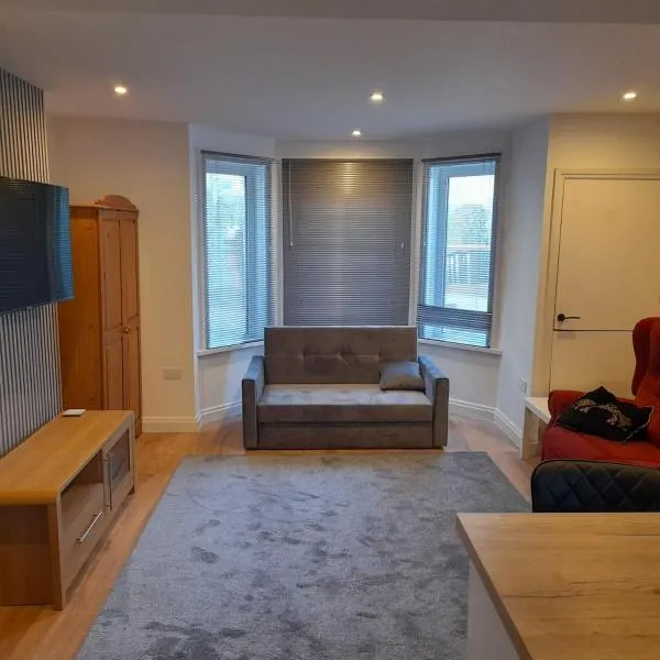 Modern 1-Bed Flat in Dover, hotel in Dover