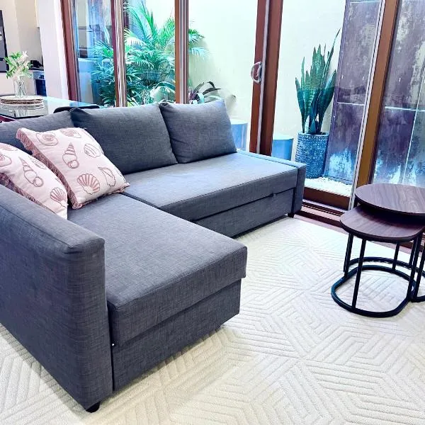 Terrace House with Character at Prime Location, hotel v destinaci Sydney
