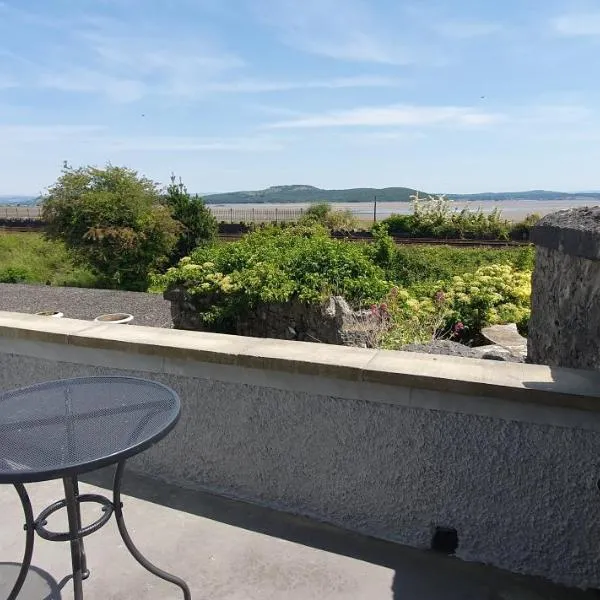 Ivy's, hotel in Grange Over Sands