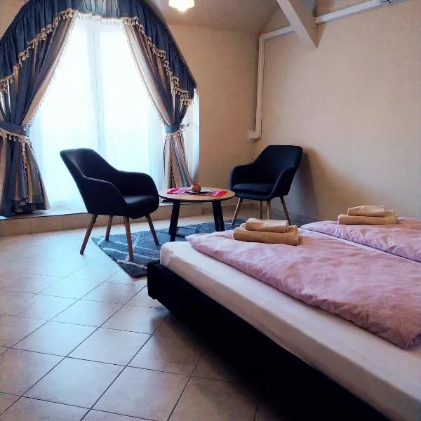 Chili Apartman, hotel in Harkány