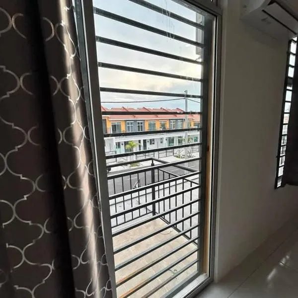Arizah HOMESTAY, hotel in Jasin