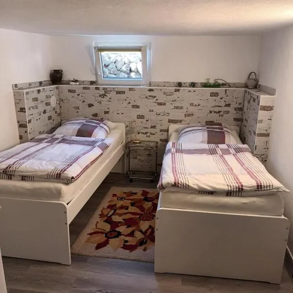 Grüne Oase Souterrain，Buxheim的飯店