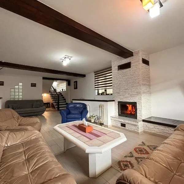 Skyline Villa, hotel v destinaci Azuga