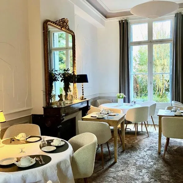 Hotel Val De Loire, hotel in Tours