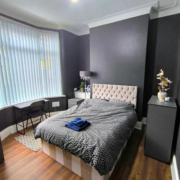 Modern home in heart of Middlesbrough town, hotel en Middlesbrough