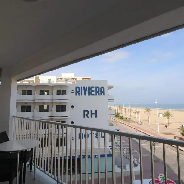 Primerísima Linea de Playa Gandía BONAIRE, hotel in Puerto de Gandía