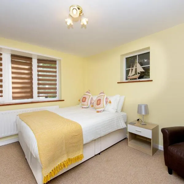Quest Fulfiller - Near General Hospital, Free Parking & Garden, hotel v destinaci Southampton