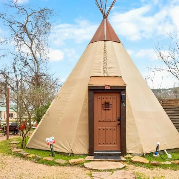 Sitting Bull - Tipi 6, hotel v destinaci New Braunfels