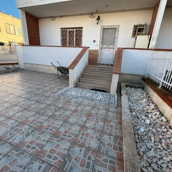 Appartamento a mare, khách sạn ở Manfredonia