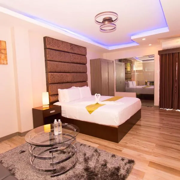 CF Grand Central, hotel v destinaci Angeles