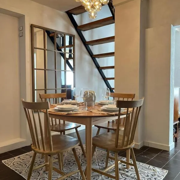 MASUA HOUSE PRESTIGE-two minutes from the sea, hotel v destinaci Nebida