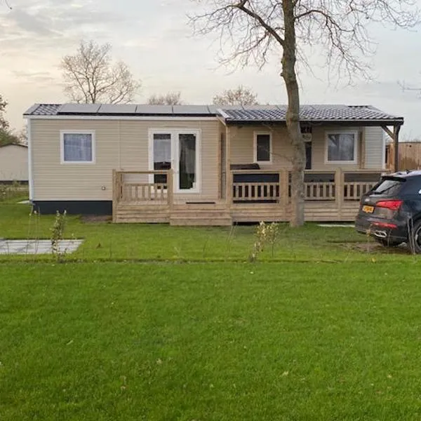 De Zeester, hotel v destinaci Renesse