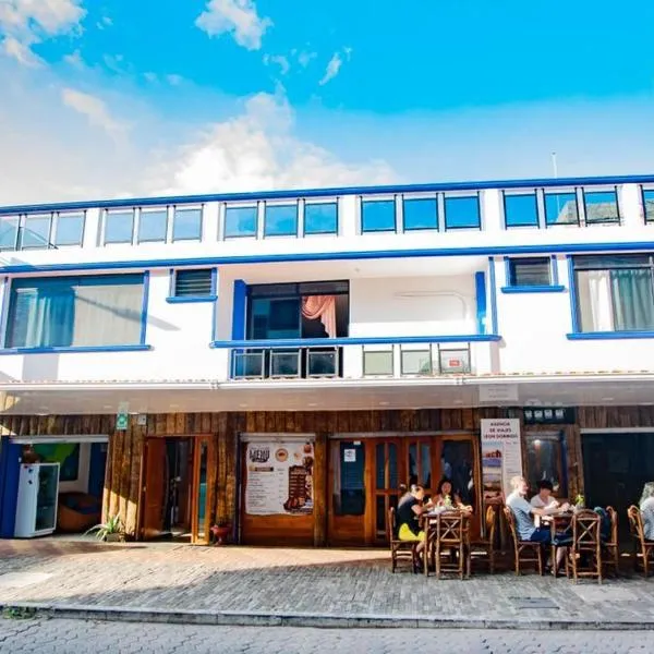 Hostal León Dormido, hotel v destinaci San Cristóbal