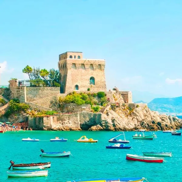 Casa Vacanza Gialu, hotel v destinaci Erchie