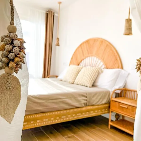 Chakra House Fuerteventura - Boutique Guesthouse for Conscious Travelers, ξενοδοχείο σε Corralejo