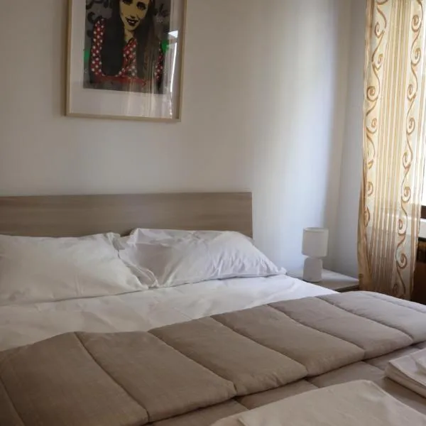 Giovanna's House, hotel in Montale