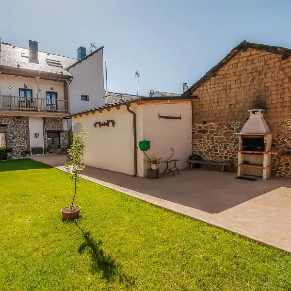 Casa Rural El Almendro De Maria, hotel en Ponferrada