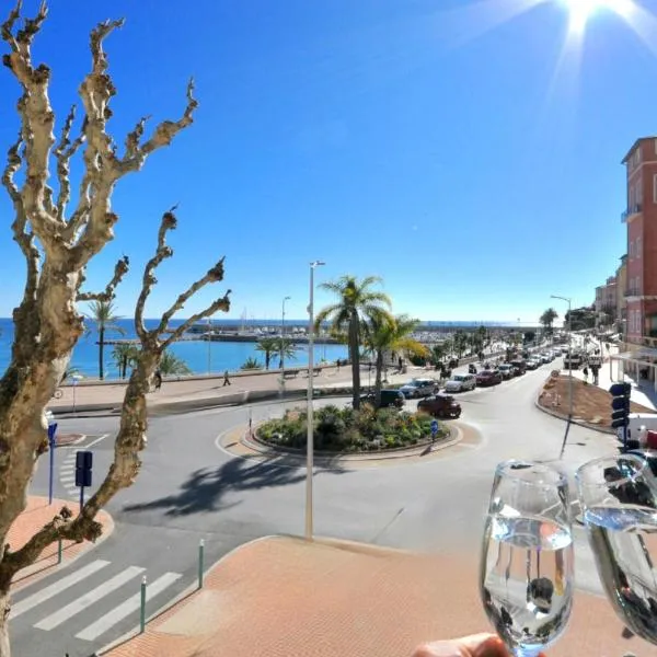 MENTON # MONACO - F1 GP - 4 PERSONS - SEA VIEW - NEW - PARKING - CLIM - PREMIUM - BEACH and SUN, hotel in Menton
