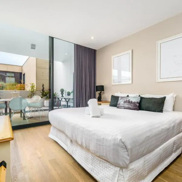 Elegant Apartment in Kingston Foreshore - Hosted by Canstay, hotel a Kingston 