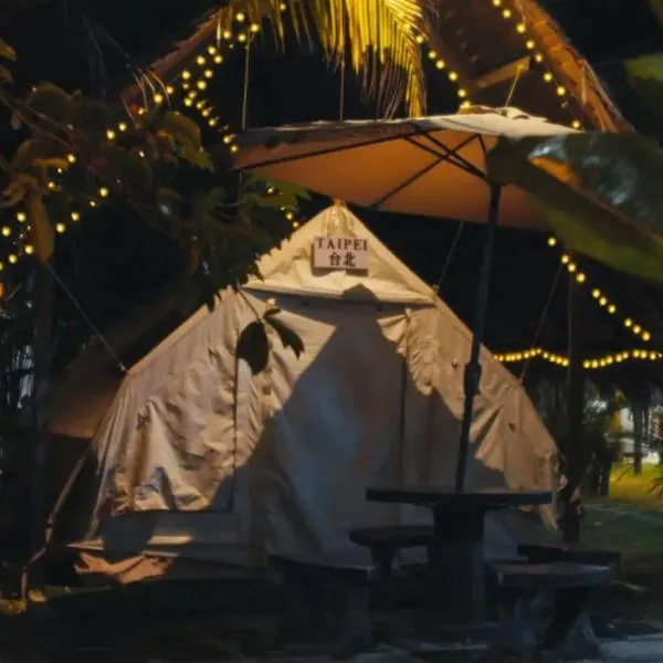 TK Coconut Camping, hotel in Tanjung Karang