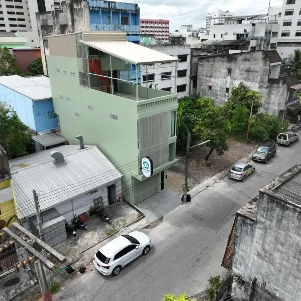 Baan Dhin Hotel Hatyai, hotel v destinaci Hat Yai