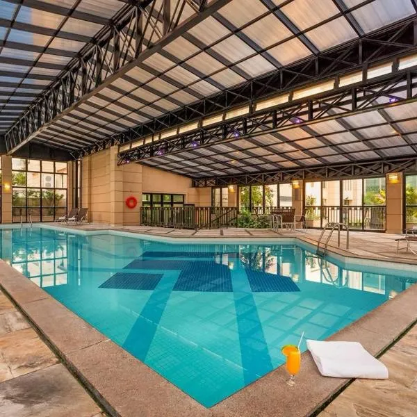 Flat em pinheiros equipado em hotel 4 stat, hotel v Sao Paulu