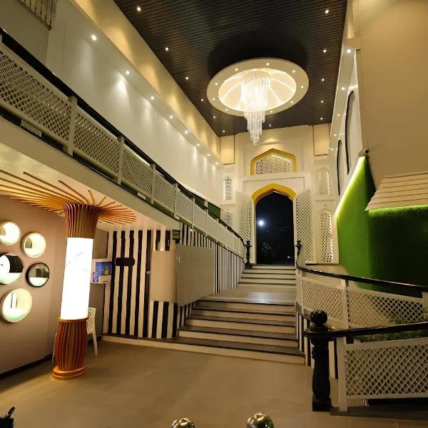Hotel Darbar-E-Khas, hotel v destinaci Bareilly