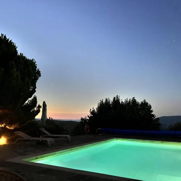 Quinta Alto da Fraga, hotel v destinaci Vila Nova de Fozcoa