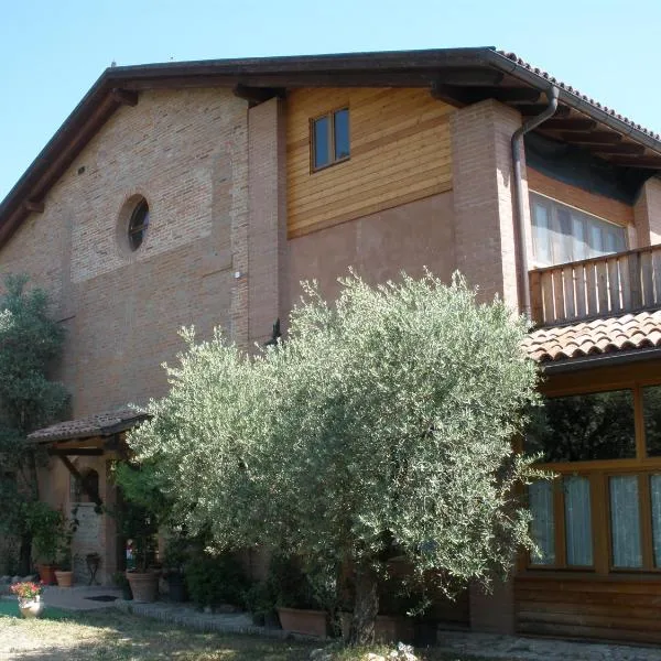 Agriturismo L'Ulivo, hotel v destinaci Castenaso