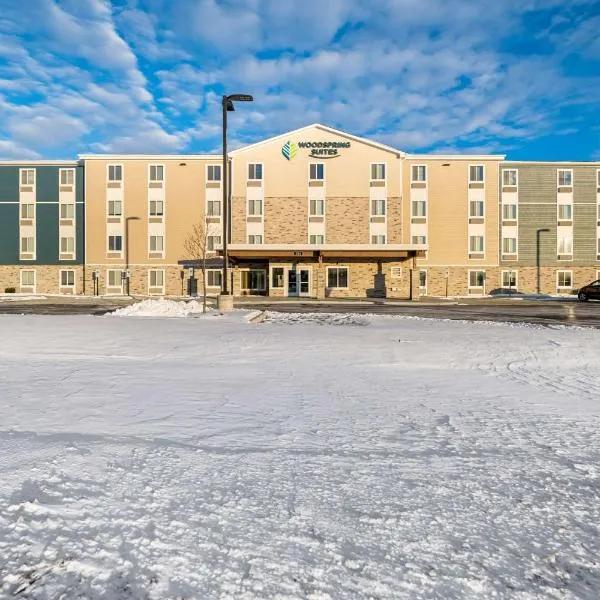 WoodSpring Suites Loves Park - Rockford, hotel in Loves Park