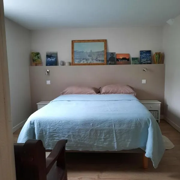 Giverny, Cosy studio au vert, hotel v destinaci Giverny