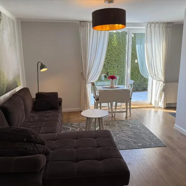 Cozy Garden Free parking, hotel in Vilnius