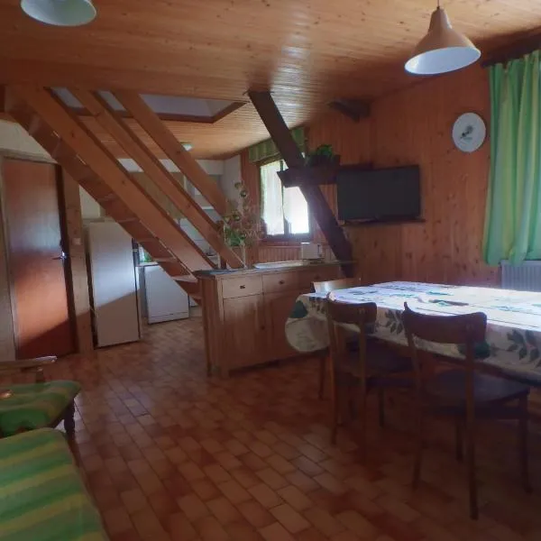 Les Logettes appartements dans ancienne ferme rénovée, hotel v destinaci Les Rousses