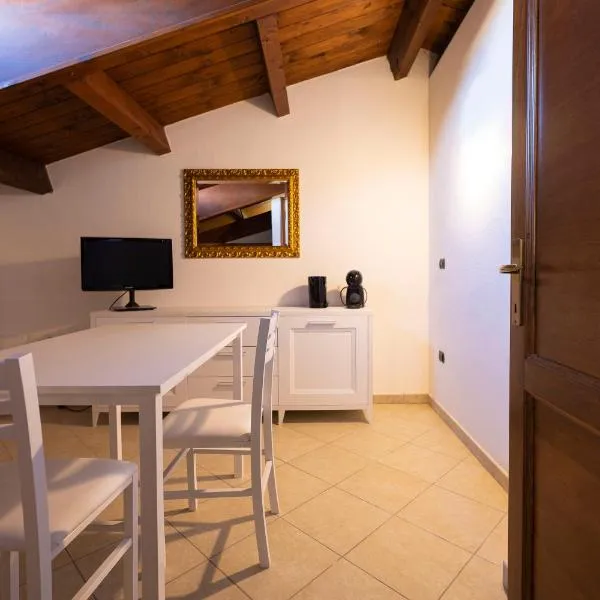 Monicas Place, готель у місті Санта-Джуста